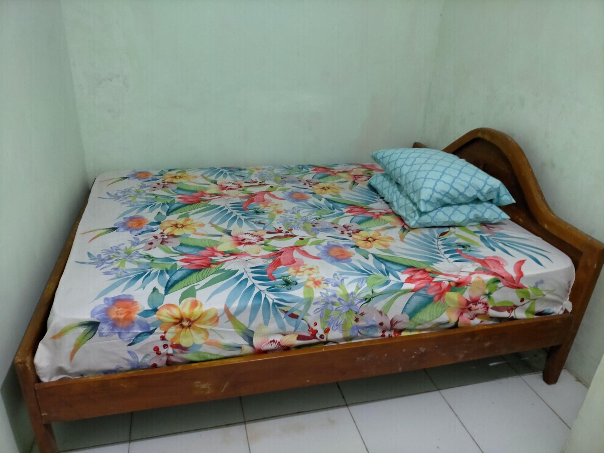 בניוואנגי Gandrung City Hostel מראה חיצוני תמונה