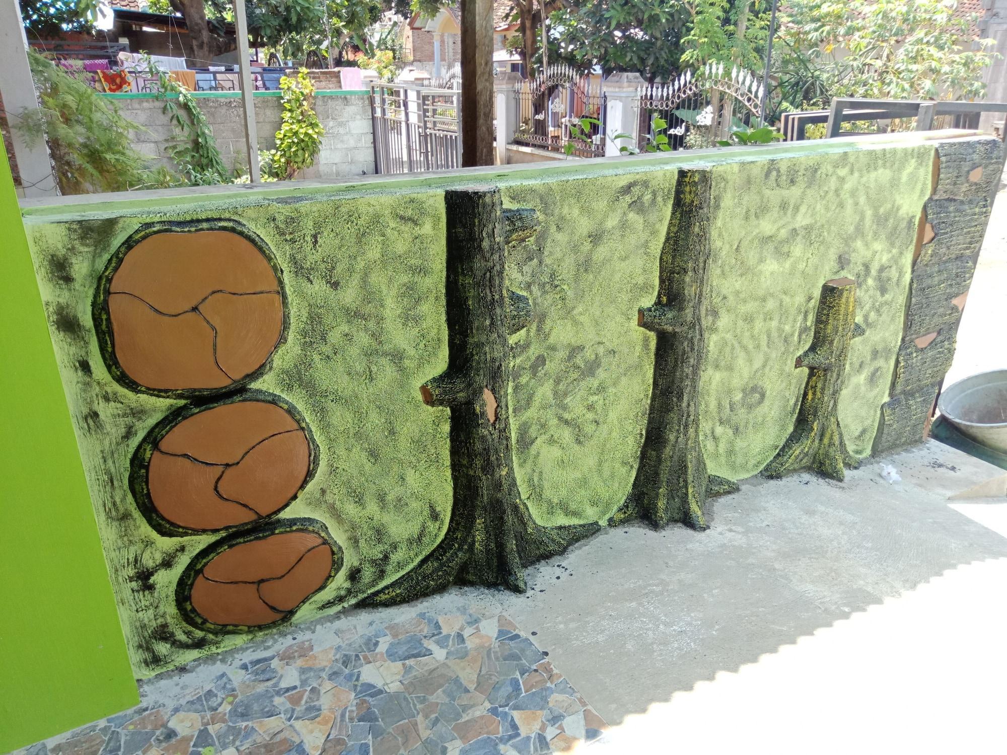 בניוואנגי Gandrung City Hostel מראה חיצוני תמונה